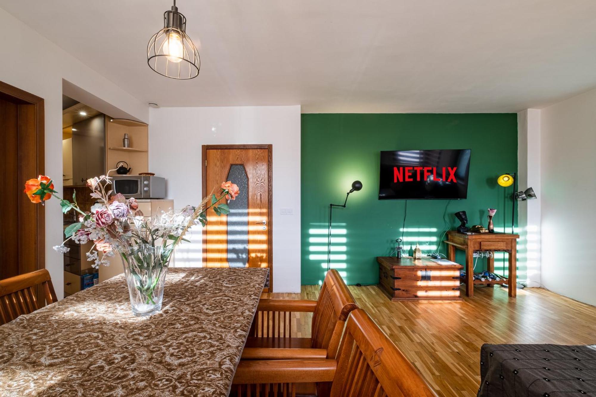 Roman Thermae 2Bdrm Sunny Apartment Варна Екстер'єр фото