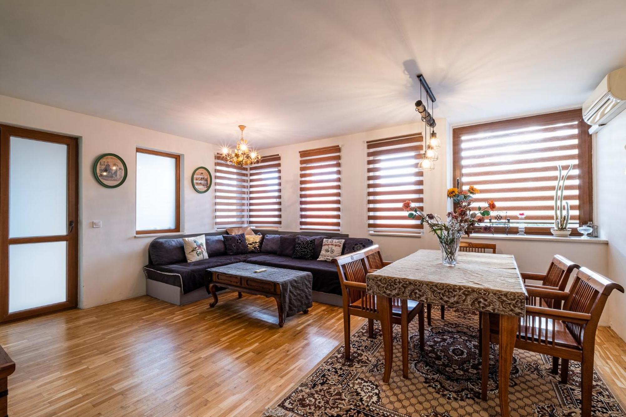 Roman Thermae 2Bdrm Sunny Apartment Варна Екстер'єр фото